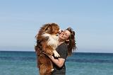 ADULTE ET CHIEN 575
